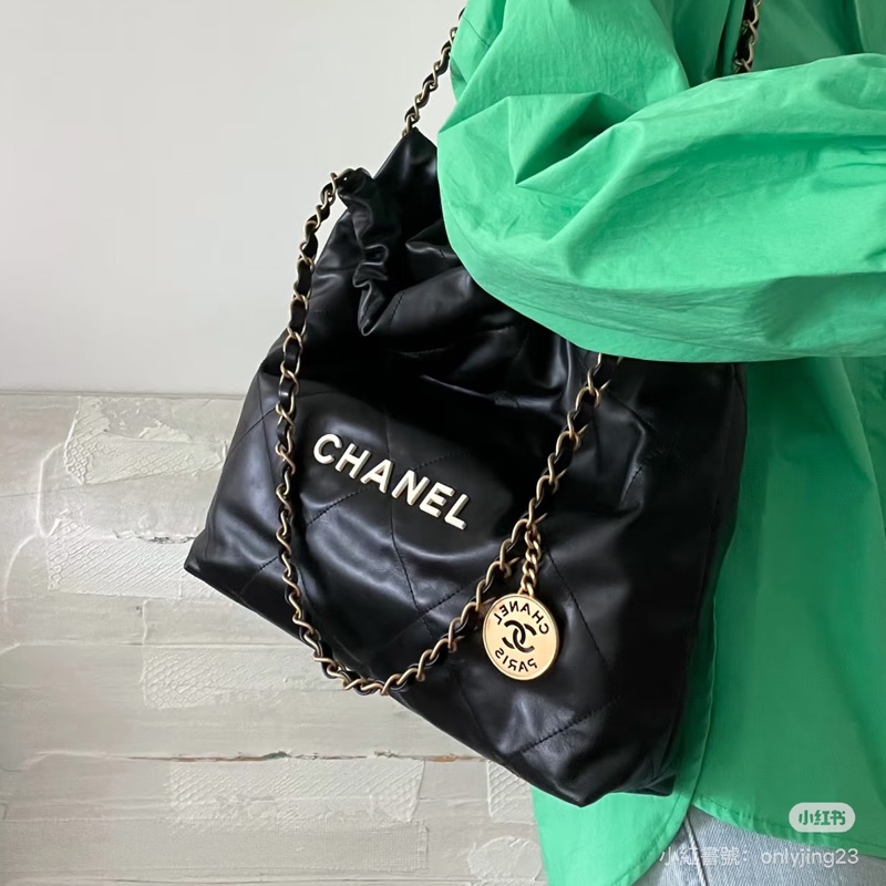 經典熱門款🖤99新🆕Chanel黑金白字小號22bag垃圾袋手提袋單肩包-1