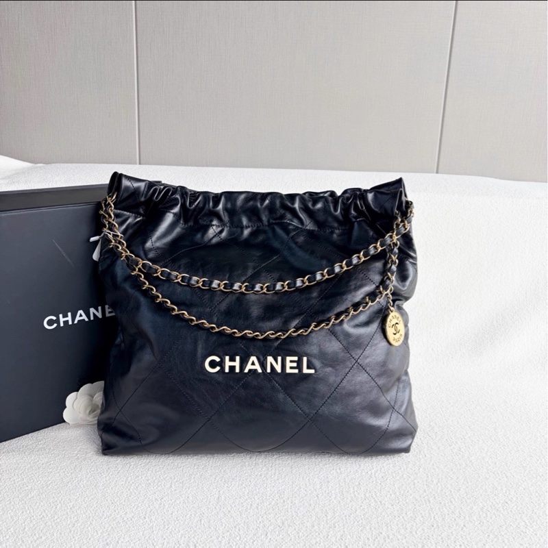 經典熱門款🖤99新🆕Chanel黑金白字小號22bag垃圾袋手提袋單肩包-7