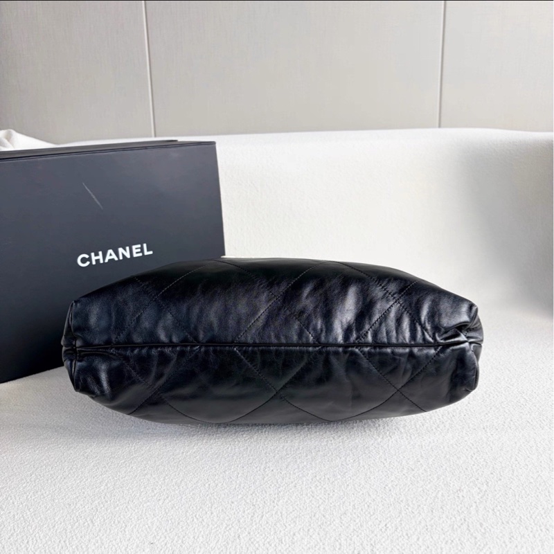 經典熱門款🖤99新🆕Chanel黑金白字小號22bag垃圾袋手提袋單肩包-10