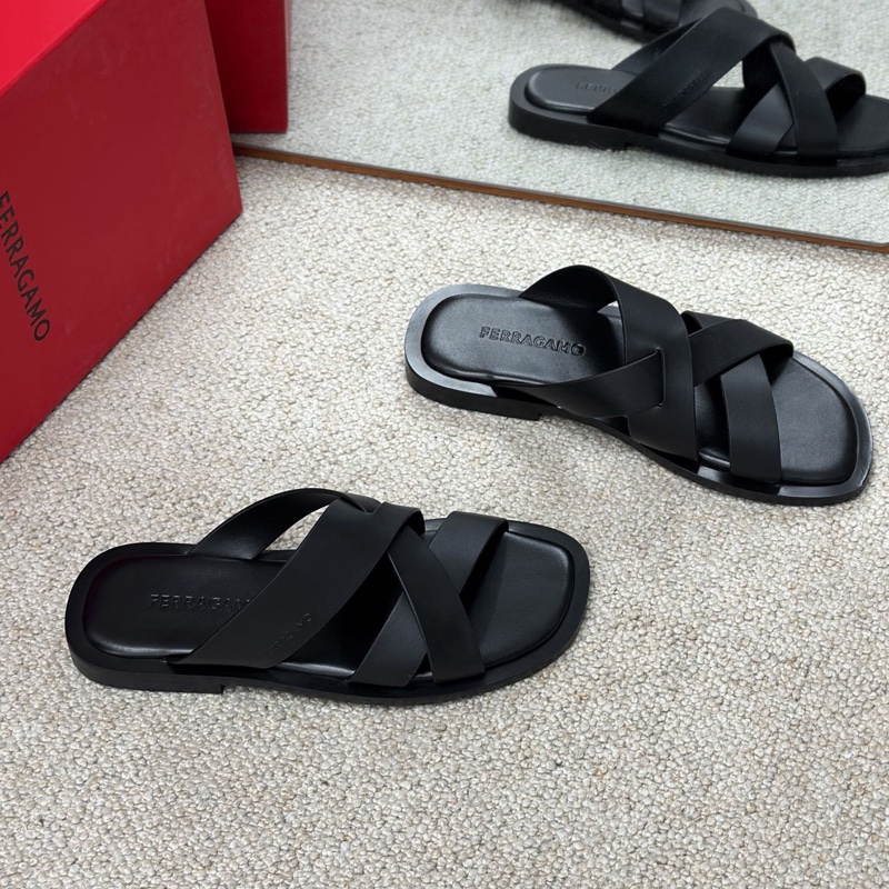 閒置新 未使用 Ferragamo 菲拉格慕 黑色休閒拖鞋 涼鞋 763262 尺碼41-2