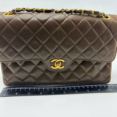 香奈兒 Classic Flap Jumbo 菱格鍊條包