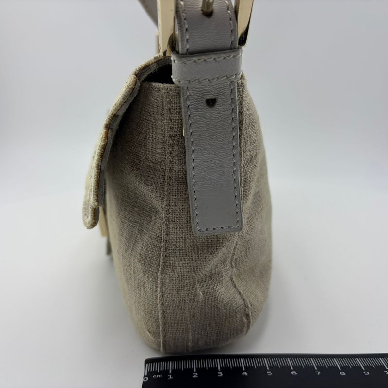 Fendi Baguette 中号刺绣法棍包-3