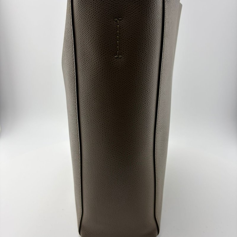 Celine Cabas 小號直式托特包-1