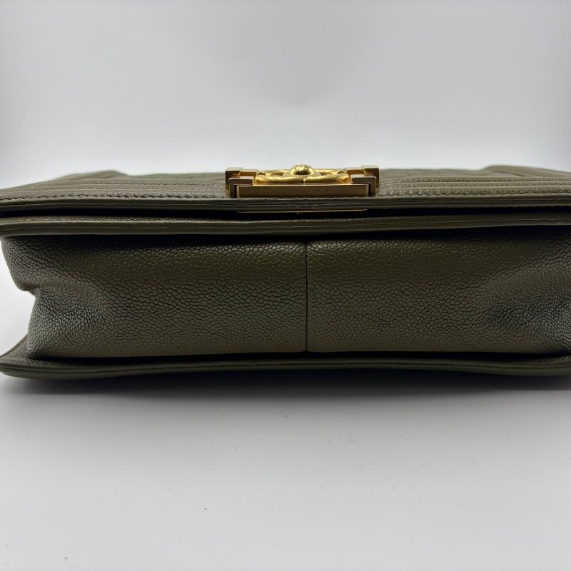 香奈兒 Le Boy Old Medium 菱格紋鍊條包-11