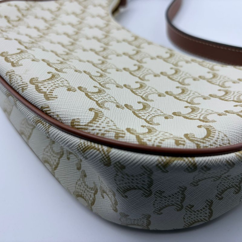 Celine Ava 中號老花腋下包-7