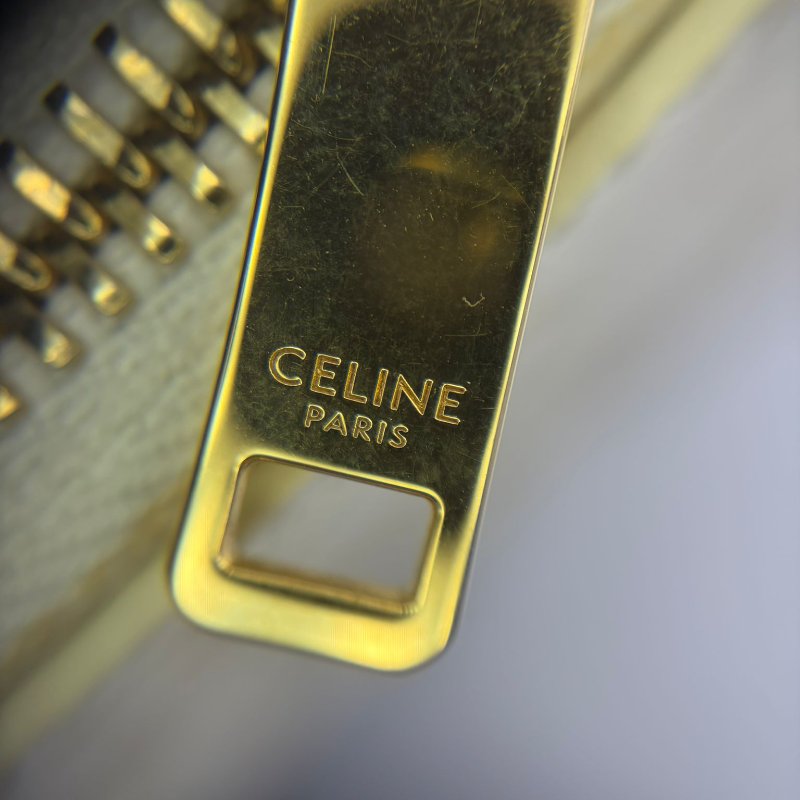 Celine Ava 中號老花腋下包-13