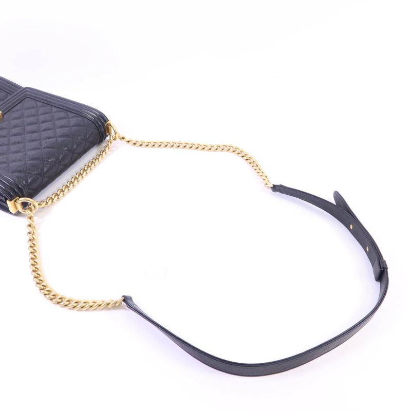 CHANEL 牛皮皮革Boy金扣鏈帶肩背袋-4