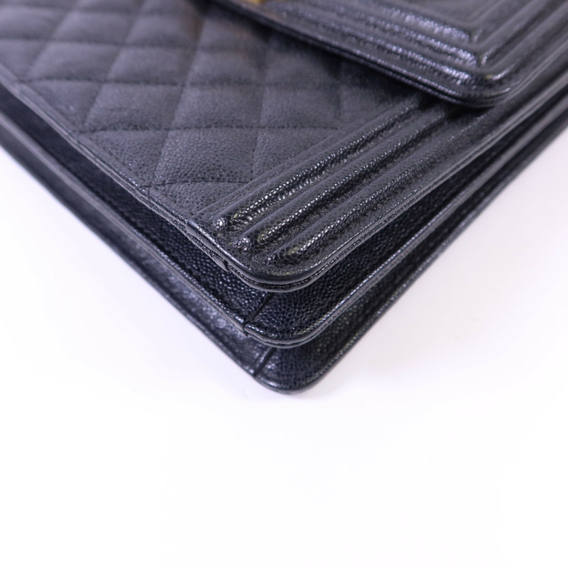 CHANEL 牛皮皮革Boy金扣鏈帶肩背袋-10