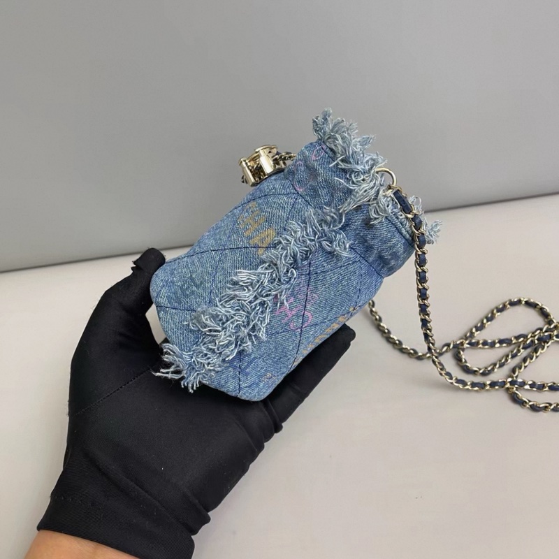 Chanel香奈兒 丹寧塗鴉迷你鏈條水桶包-2