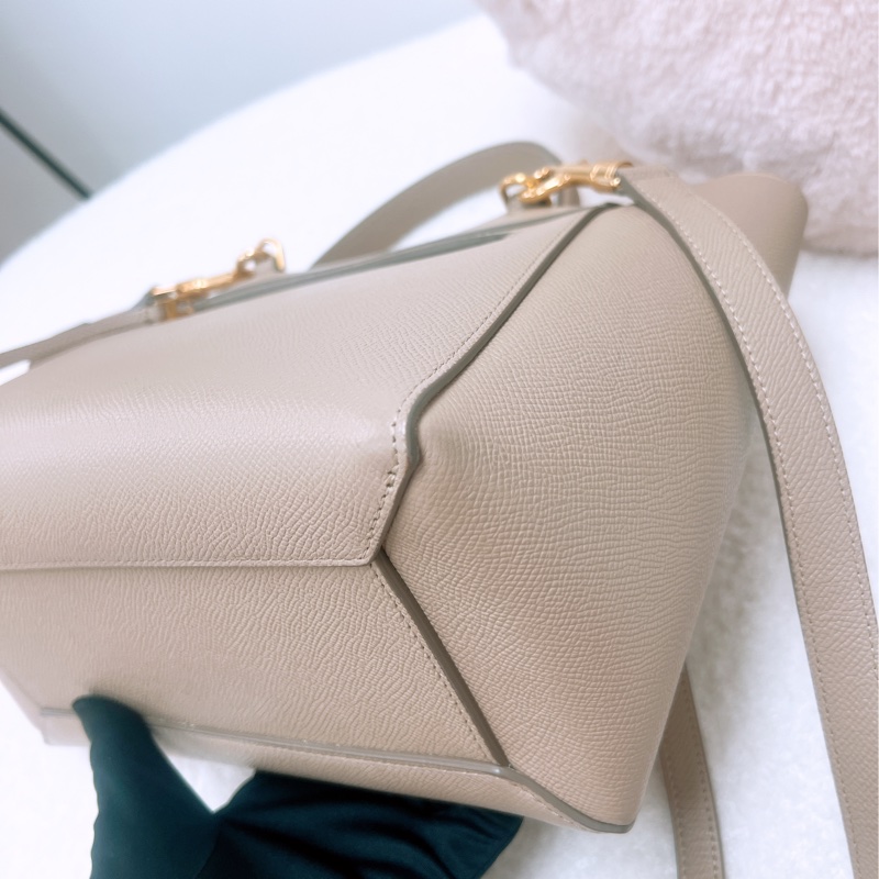 Celine belt micro 卡其鯰魚包-7