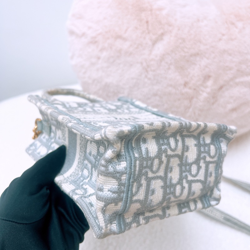 Dior book mini 灰色老花竪式托特包/風琴斜挎包-1