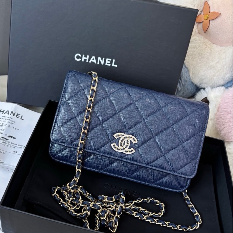 Chanel 22S深藍色鑽扣woc鏈條包-0