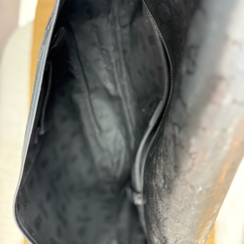 Gucci 古馳 水晶皮 滿印黑色郵差包*男女同款*-5