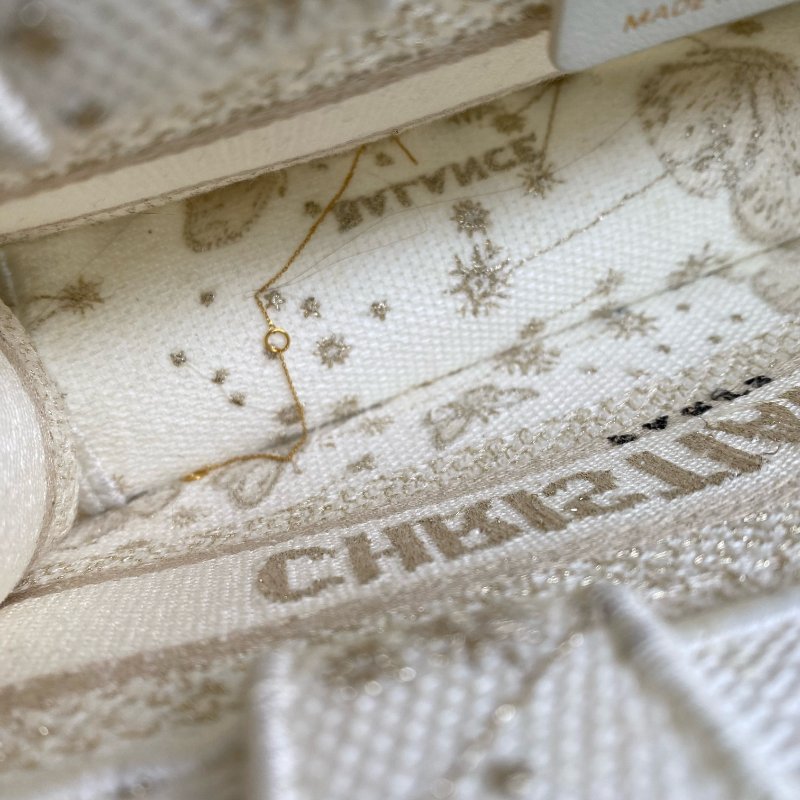 △ Dior 迪奧 White Canvas Mini Book Tote 2 Way Bag 白色帆布兩用袋 - 267000193-15