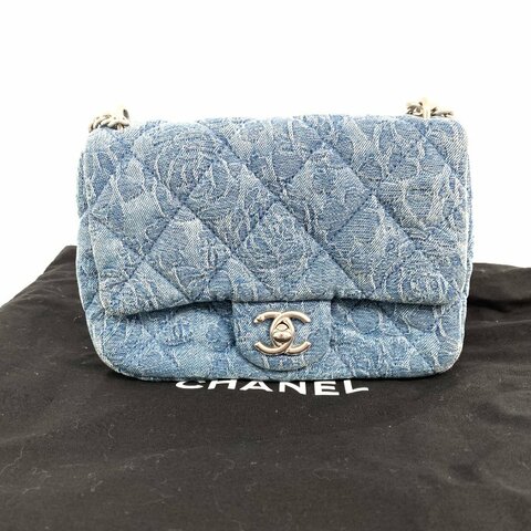 △ Chanel 香奈兒 Blue Denim Silver Tone Metal Heart Crush Mini Single Flap Chain Shoulder Bag AS3829 藍色牛仔布銀色金屬迷你鎖鏈肩背袋 - 267000242