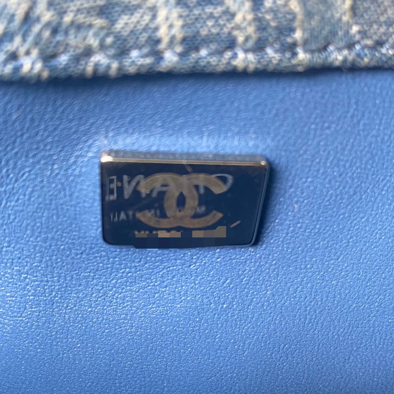 △ Chanel 香奈兒 Blue Denim Silver Tone Metal Heart Crush Mini Single Flap Chain Shoulder Bag AS3829 藍色牛仔布銀色金屬迷你鎖鏈肩背袋 - 267000242-21