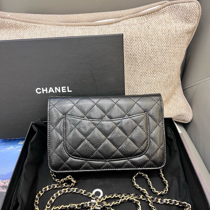 Chanel香奈兒黑金荔枝紋woc發財包-1