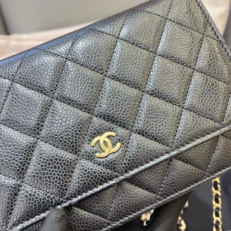 Chanel香奈兒黑金荔枝紋woc發財包-8