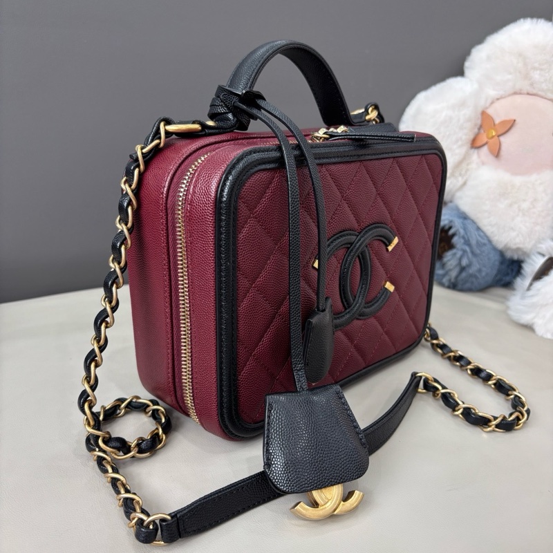 Chanel 紅黑拼色Vanity Case中號相機包-1
