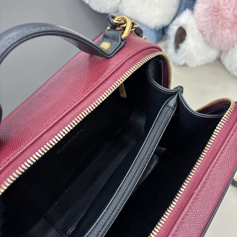 Chanel 紅黑拼色Vanity Case中號相機包-7
