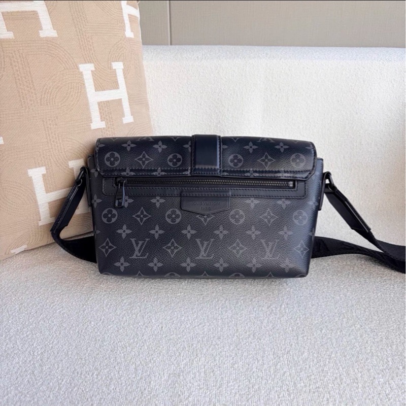 誰背誰帥😎99新🆕LV路易威登黑武士 S-Cape 郵差包斜挎單肩包-6