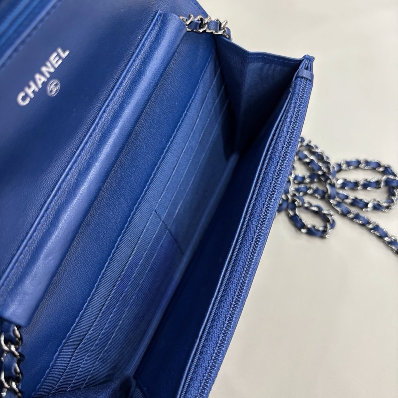 Chanel 香奈兒藍色羊皮woc鏈條包-8
