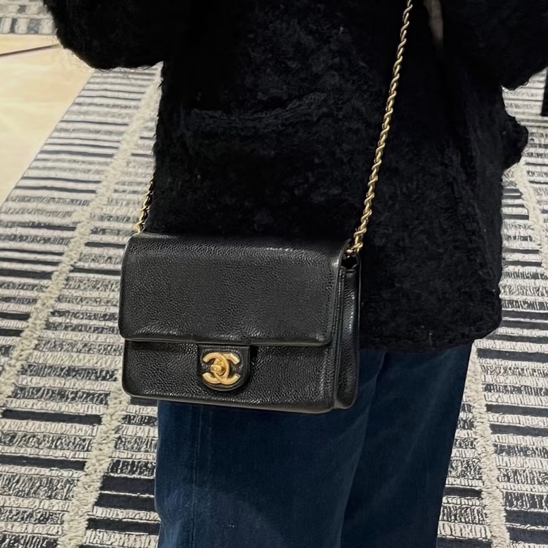 氣質優雅款💰Chanel香奈兒黑金24K琺瑯金幣方胖子單肩斜挎鏈條包-4
