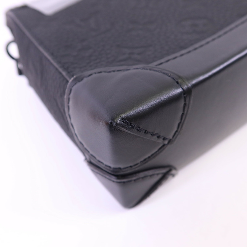 LOUIS VUITTON Monogram Taurillon Nano Steamer肩背袋-12