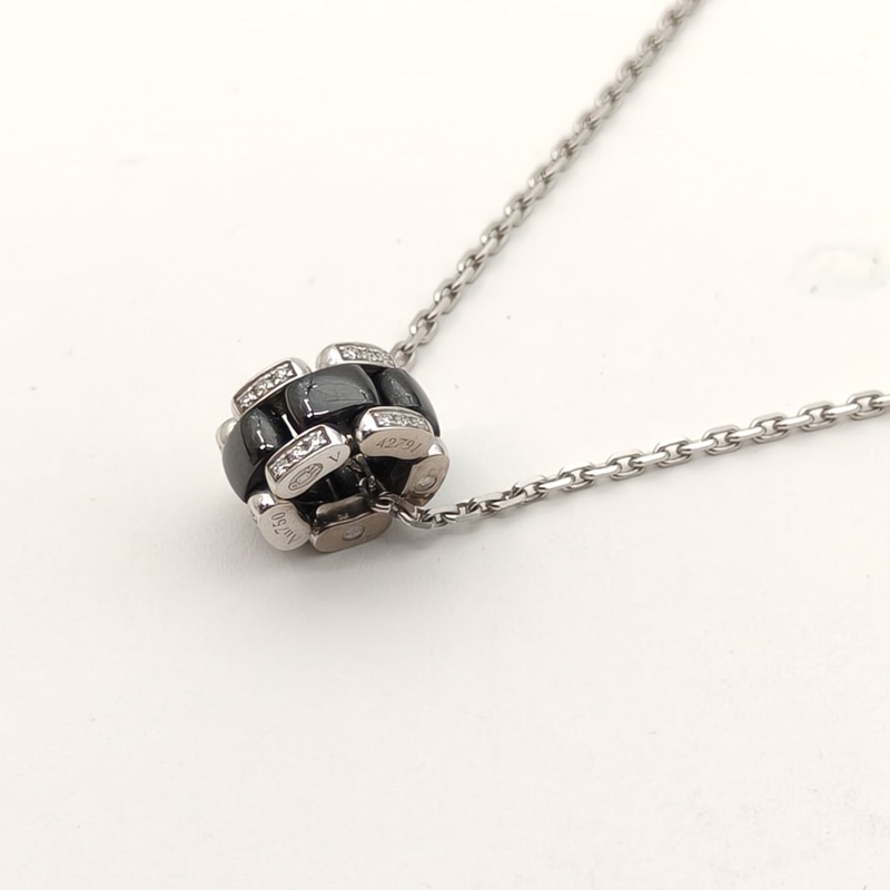 CHANEL 18K白金鑽石黑陶瓷白金ULTRA系列鑲鑽項鏈-2