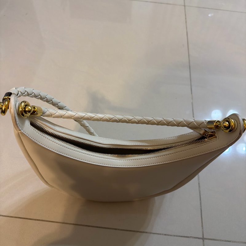 Bottega Veneta BV 白色編織提把半月包-3