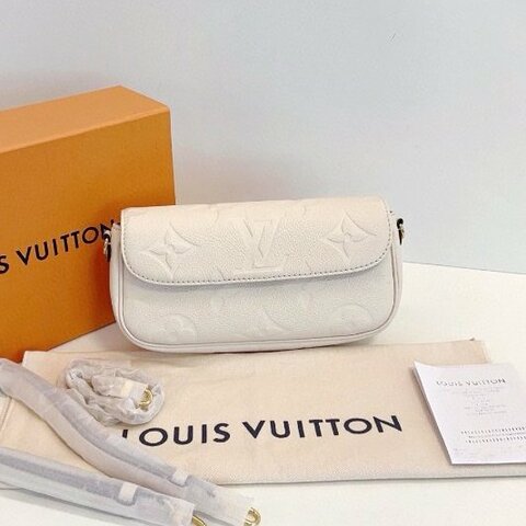 閒置新 路易威登/Louis Vuitton 奶油白全皮壓花Ivy腋下麻將包 芯片款