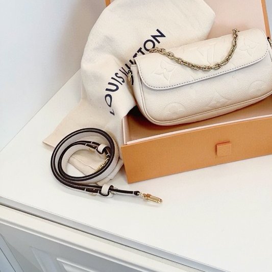 閒置新 路易威登/Louis Vuitton 奶油白全皮壓花Ivy腋下麻將包 芯片款-9