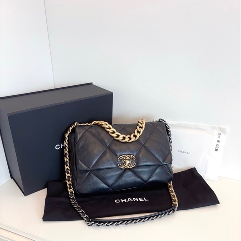 Chanel香奈兒 經典 黑金 19bag中號手提斜挎包