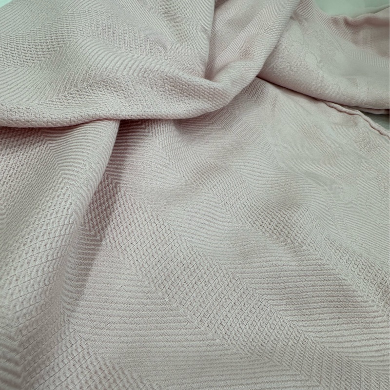 愛馬仕 粉紅藏書章暗提花羊絨圍巾210*75-2