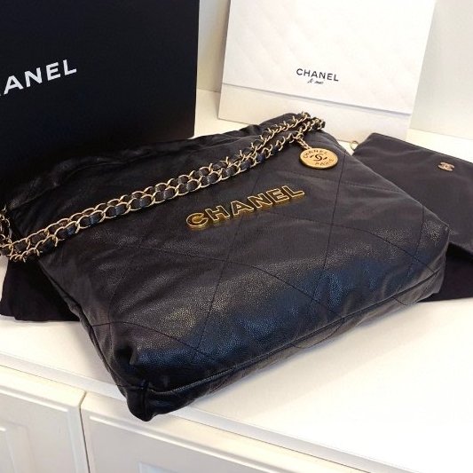 閒置新 香奈兒/Chanel 22bag黑金荔枝牛皮 鏤空琺瑯字母logo小號 芯片款-8
