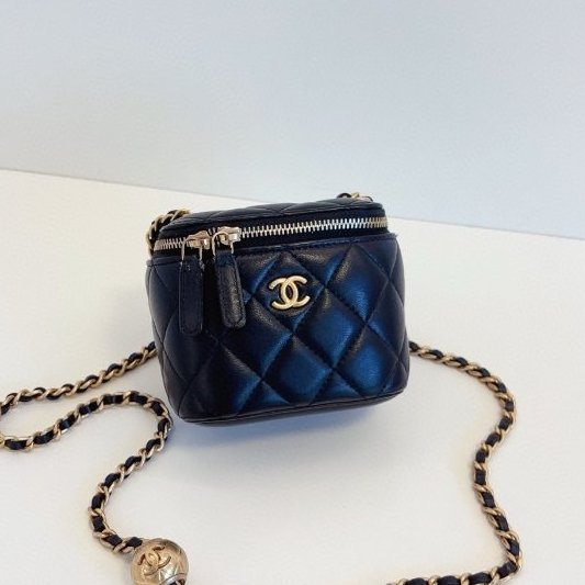 近新品 香奈兒/Chanel 黑金金球鏈條盒子包-5