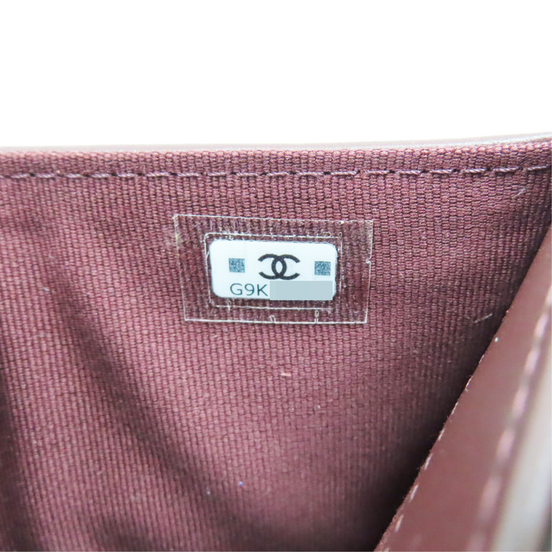 黑色 菱格紋 荔枝牛皮 經典口蓋 三摺 扣式皮夾 金扣【CHANEL 香奈兒】 AP0232-8