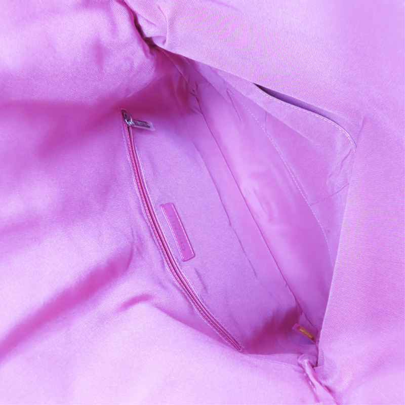 粉色 羊皮 Quilted Grip 手拿包【CHANEL 香奈兒】-4