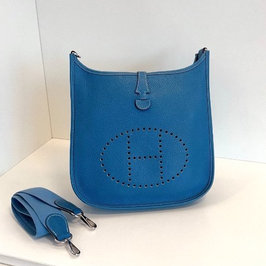 Hermes愛馬仕 牛仔藍銀扣Evelyne29 肩背包-0