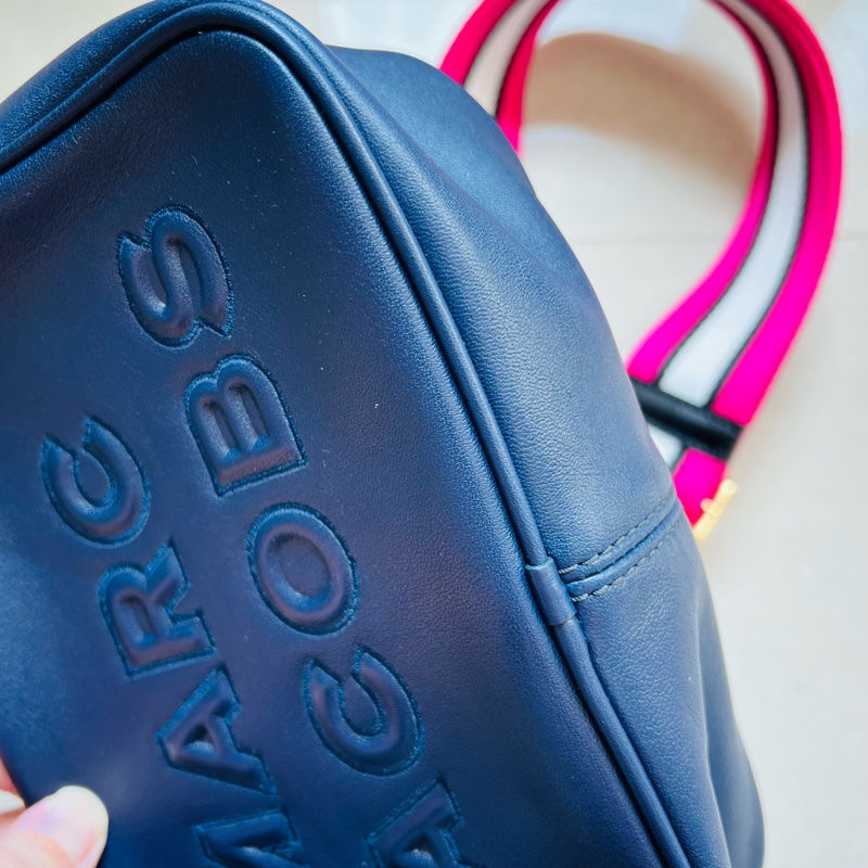 Marc by Marc Jacobs 美國購回 深藍金扣 全新 相機包-8