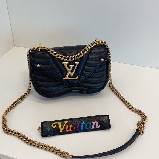 路易威登/Louis Vuitton New Wave 黑金屁桃小號 鏈條包-6