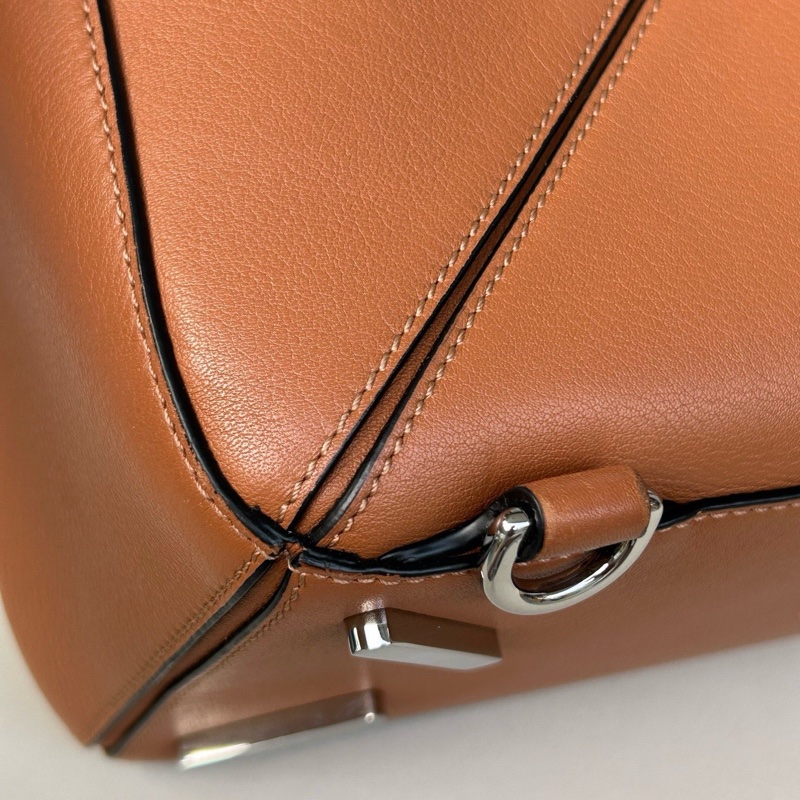 Loewe羅意威中號焦糖色puzzle單肩斜挎包-6
