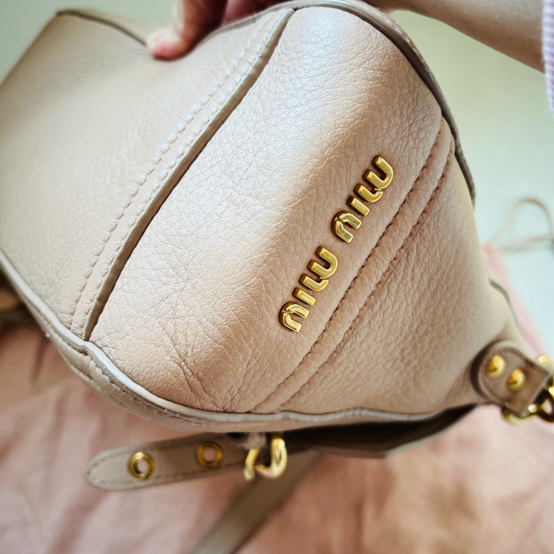 miu miu 乾燥玫瑰粉色 手提包 機車包-5