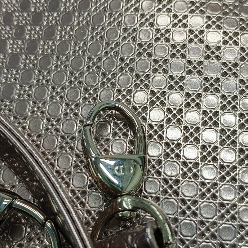 DIOR Lady Dior中號香檳色牛皮藤格紋壓紋戴妃包單肩包手提包斜挎包銀色五金可拆卸肩帶-10