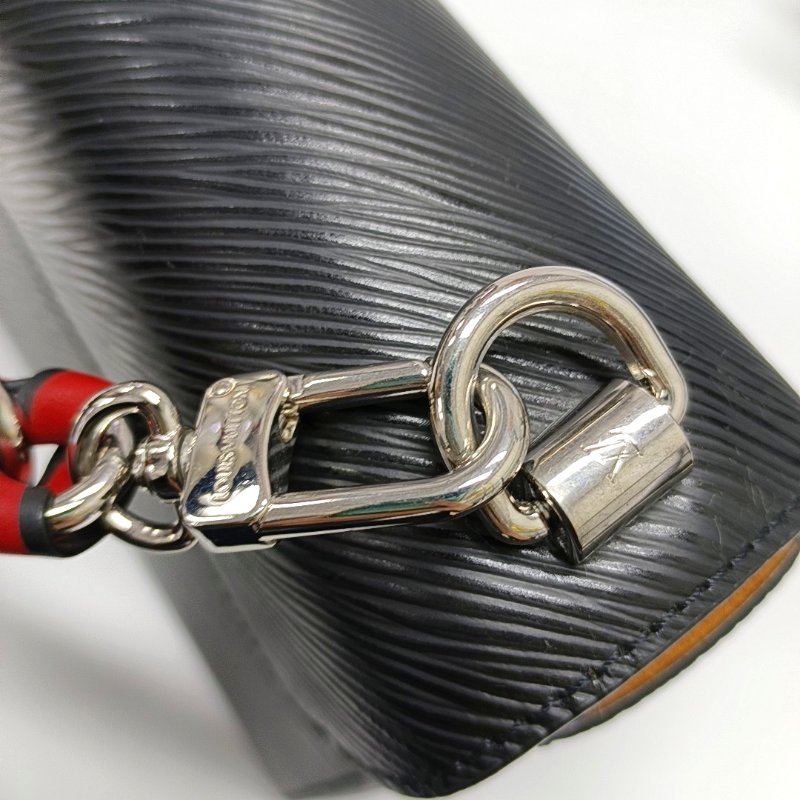 LOUIS VUITTON TWIST黑色EPI牛皮水波紋單肩包斜挎包手提包銀色五金2條可拆卸肩帶-9