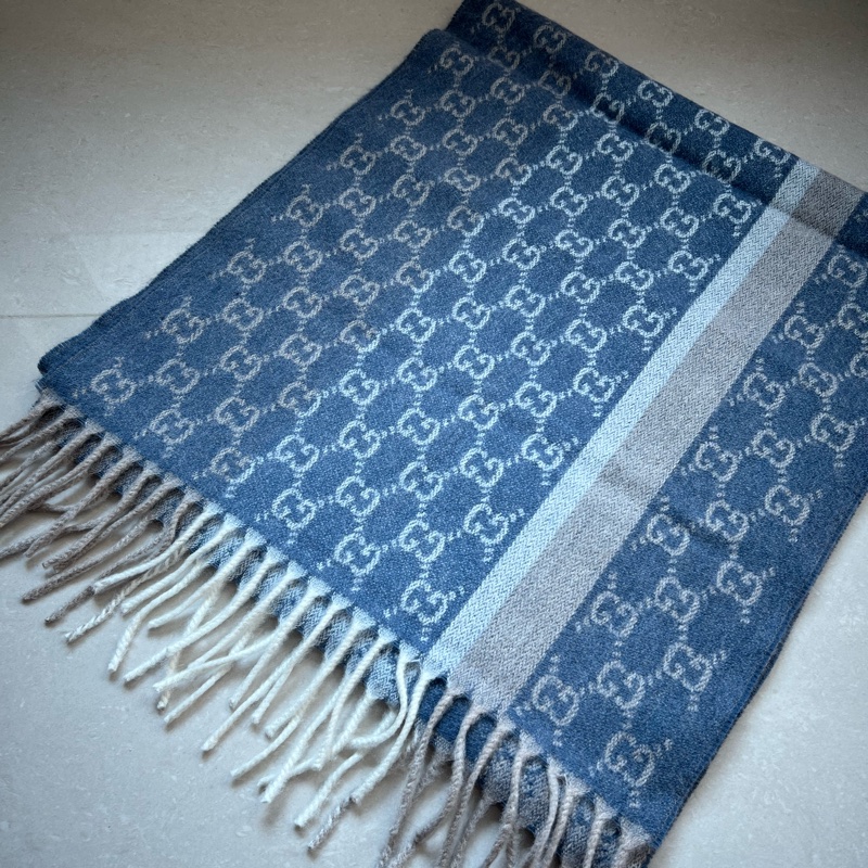 GUCCI 全新 100%羊毛 寶寶藍/米卡其 雙面/雙色圍巾-0