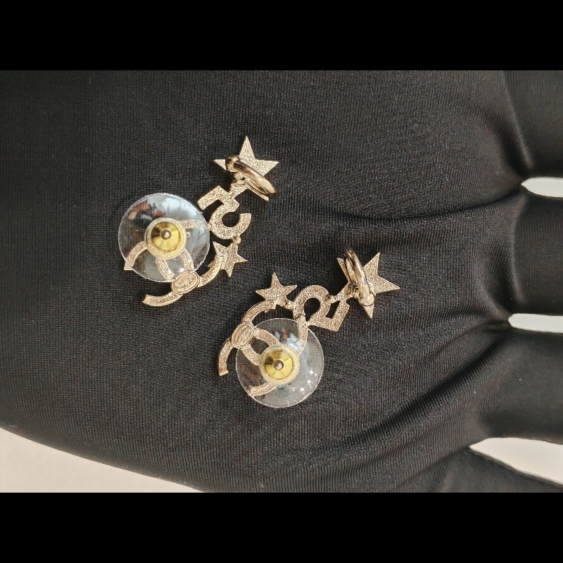 Chanel cc No. 5 star earrings-2