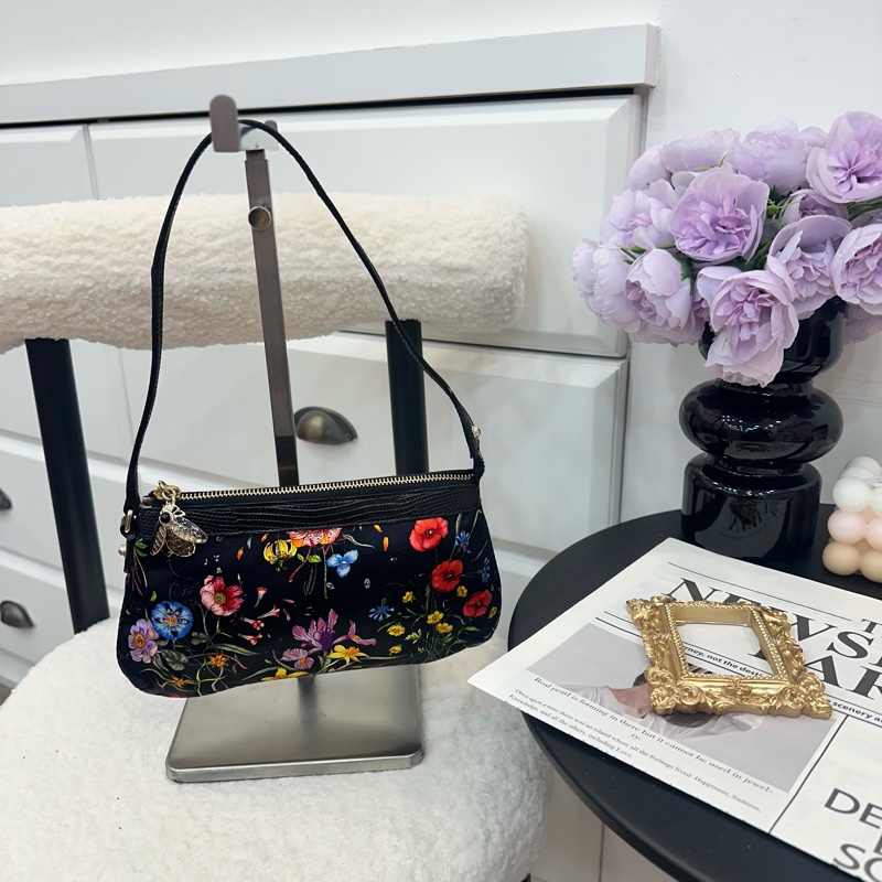 Gucci Flora Pochette Mini 中古蜥蜴皮緞面花卉琉璃小蜜蜂麻將包-0