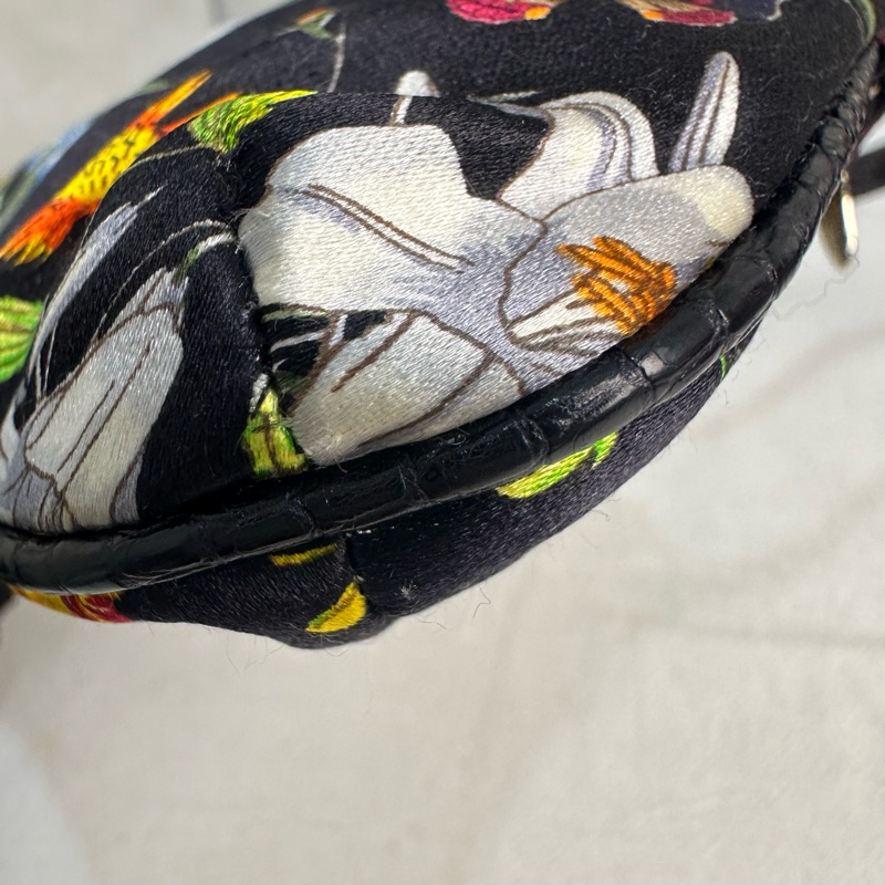 Gucci Flora Pochette Mini 中古蜥蜴皮緞面花卉琉璃小蜜蜂麻將包-10