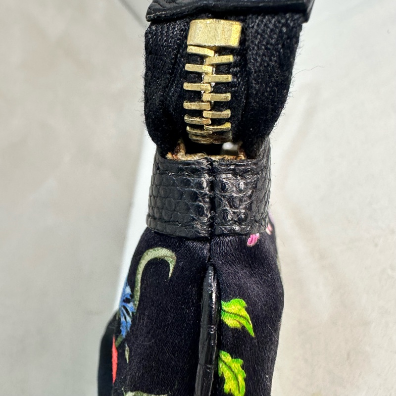 Gucci Flora Pochette Mini 中古蜥蜴皮緞面花卉琉璃小蜜蜂麻將包-15